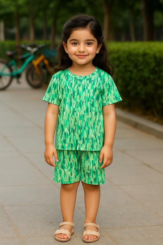 Trendy Kids Summer T-Shirt and Shorts Set – Stylish & Comfortable Cotton Outfit for Kids
